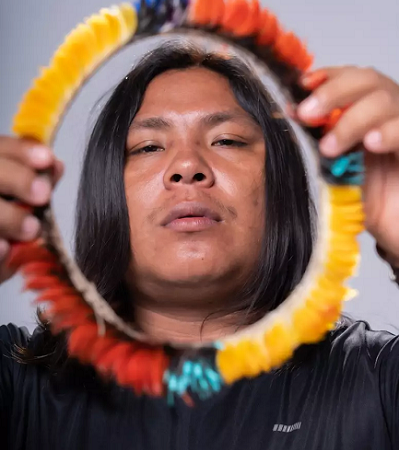 “Quando eu não tinha internet, não fazia ideia que não-indígenas tinham tanto preconceito”, diz Kauri Daldeia