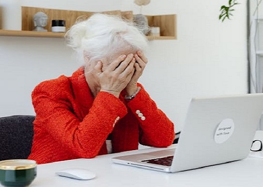 Etarismo no ambiente de trabalho